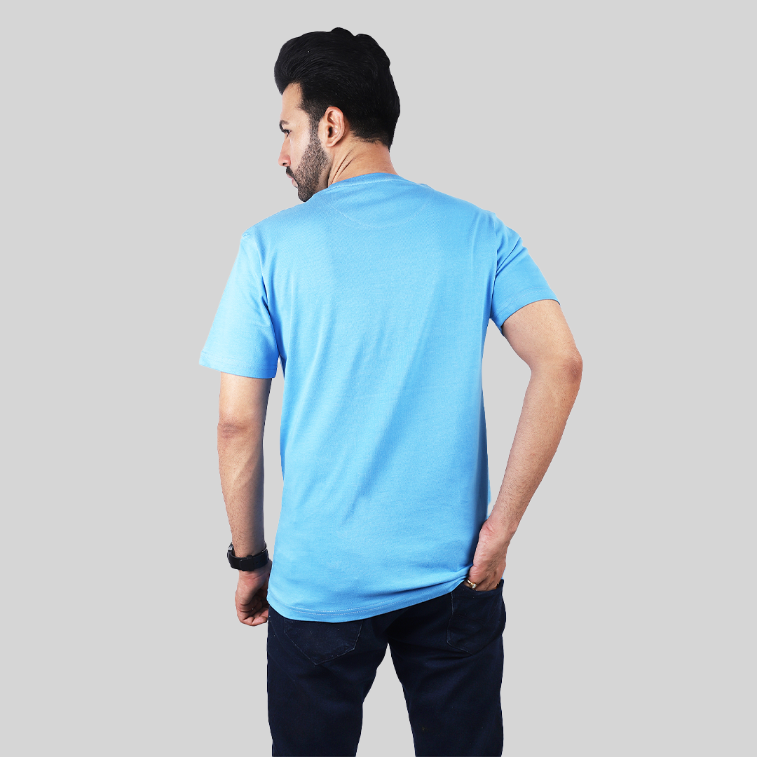 "NEVER GIVE UP" Blue Crew Neck T-Shirt