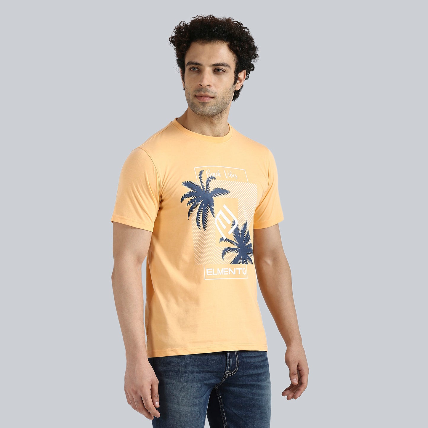 "BEACH VIBES" Crew Neck T-Shirt